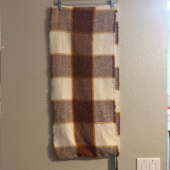 Charter Club Check Woven Chenille Loop Scarf NWT - Picture 2 of 6